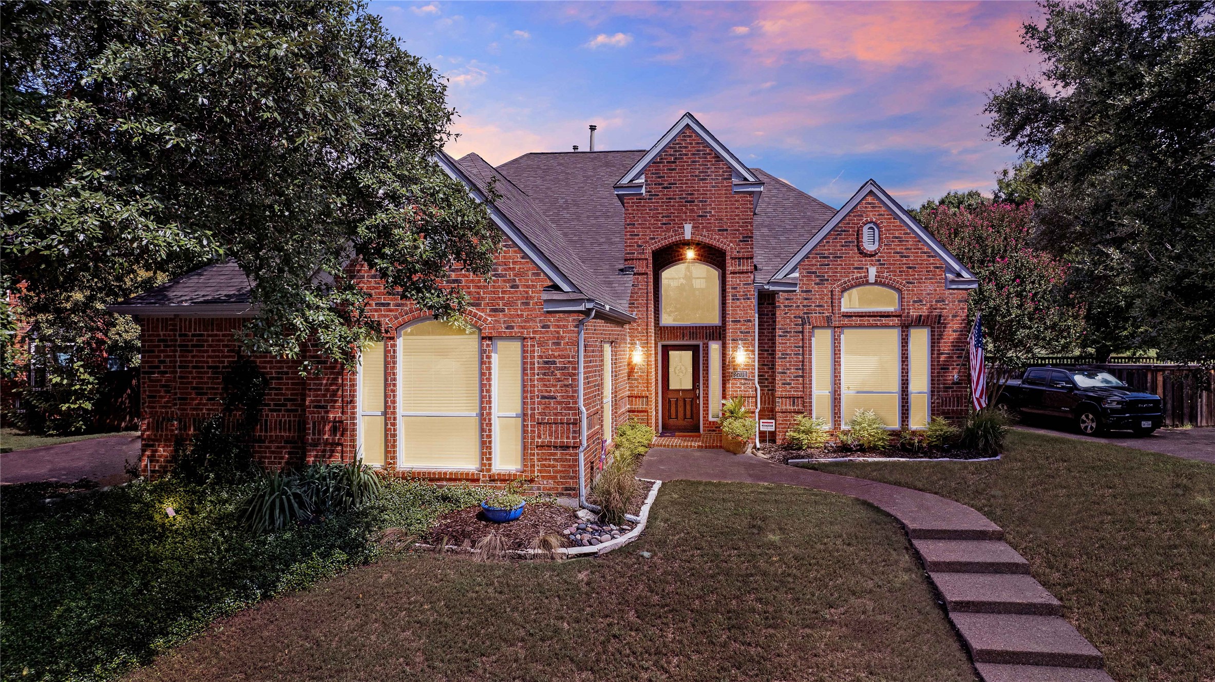 2701 Foxboro Drive Garland TX 75044