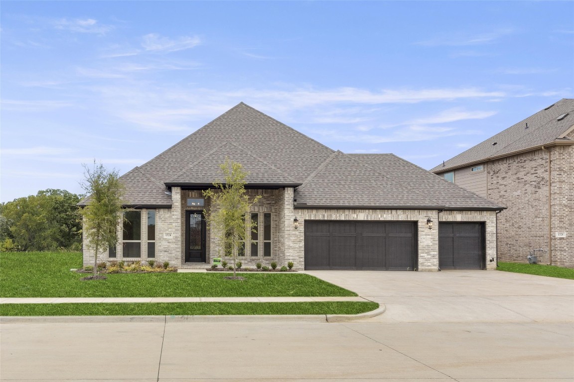 1324 Cash Street Burleson TX 76028