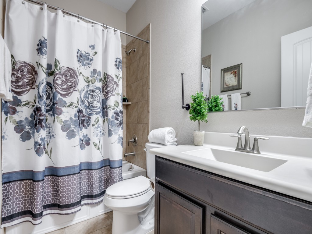 924 Blanco Lane Mckinney TX 75071