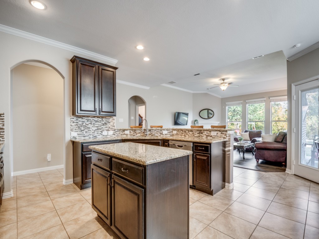 924 Blanco Lane Mckinney TX 75071
