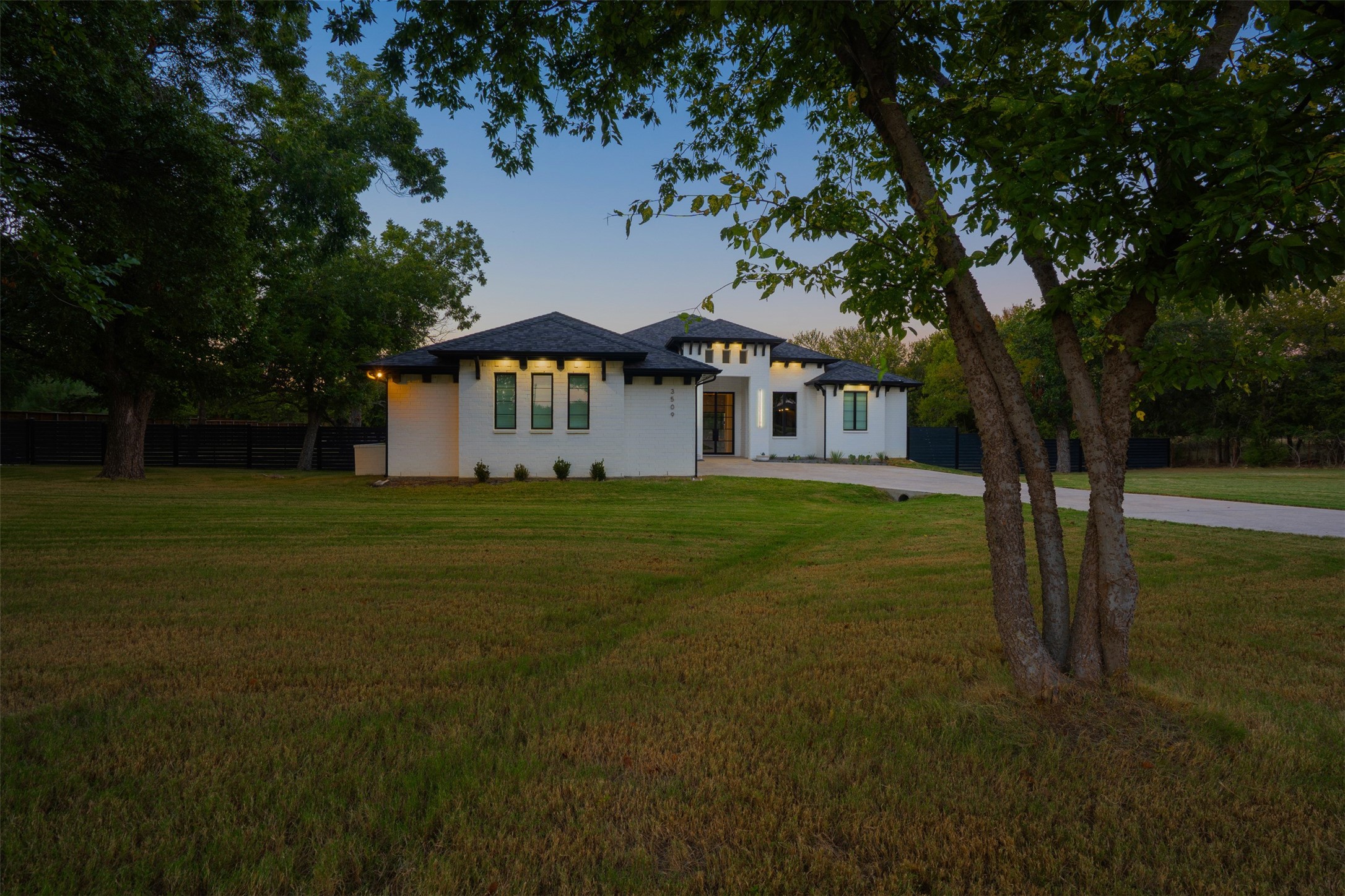 3509 Lakeshore Drive Weatherford TX 76087