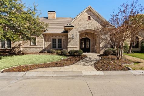 446 Wyndham Crest Westworth Village TX 76114