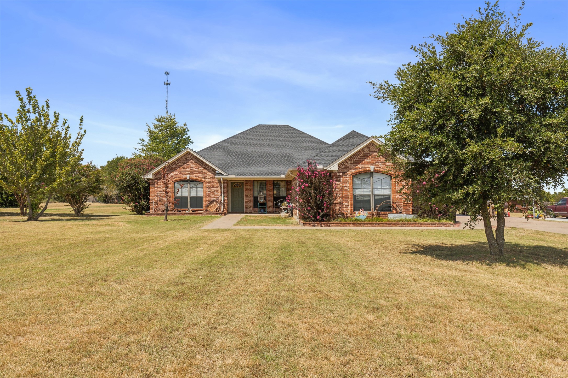 412 Valley View Court Rio Vista TX 76093