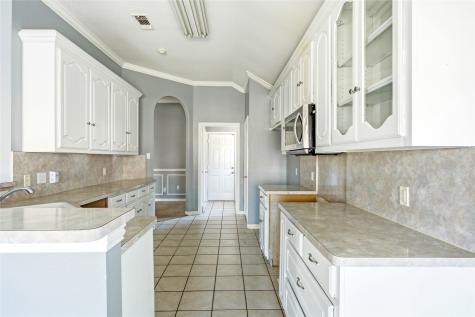 1114 San Miguel Drive Duncanville TX 75137