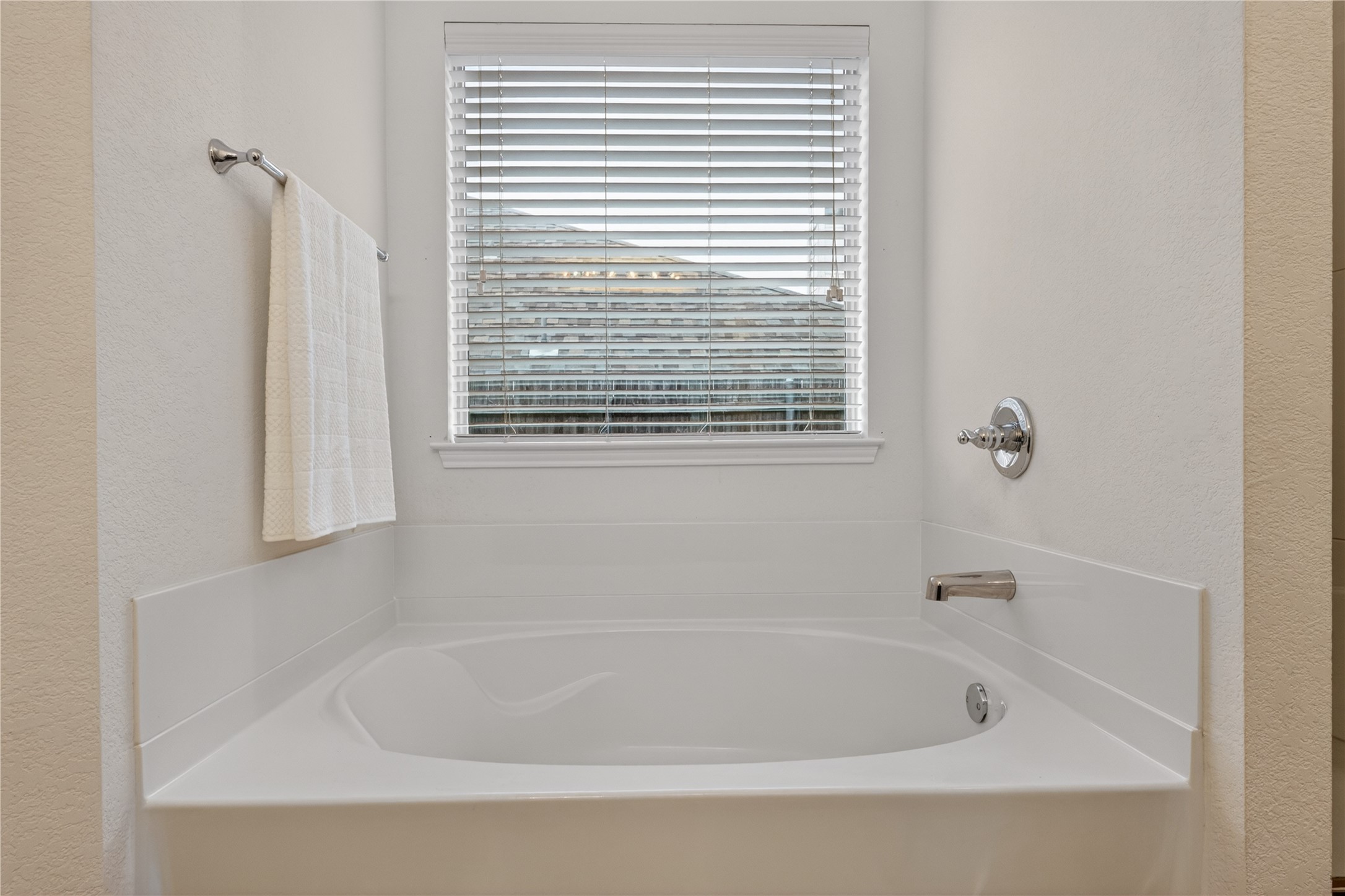 1121 Hidden Lake Drive Burleson TX 76028