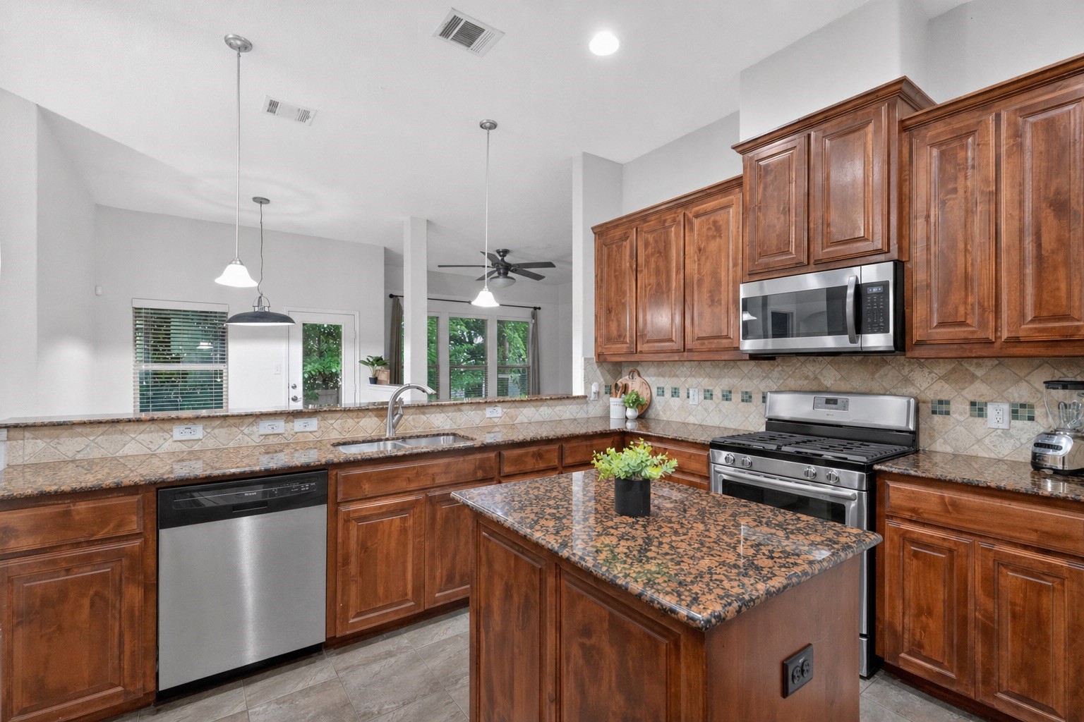 1121 Hidden Lake Drive Burleson TX 76028