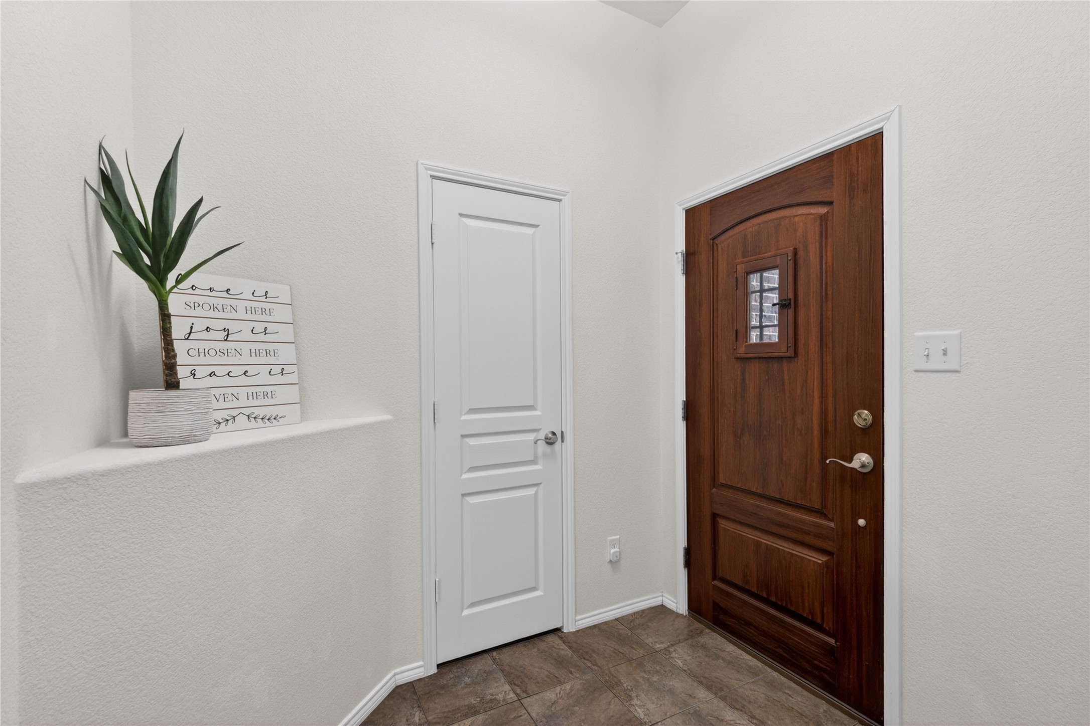 1121 Hidden Lake Drive Burleson TX 76028