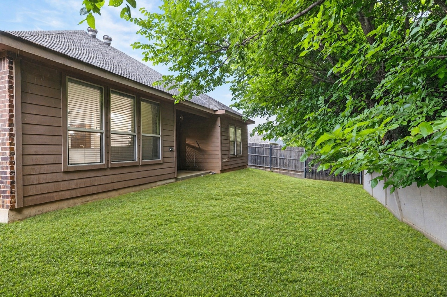 1121 Hidden Lake Drive Burleson TX 76028