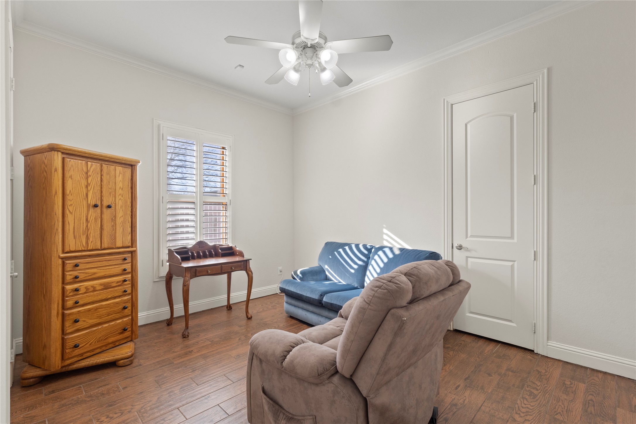 143 Southwood Drive Burleson TX 76028
