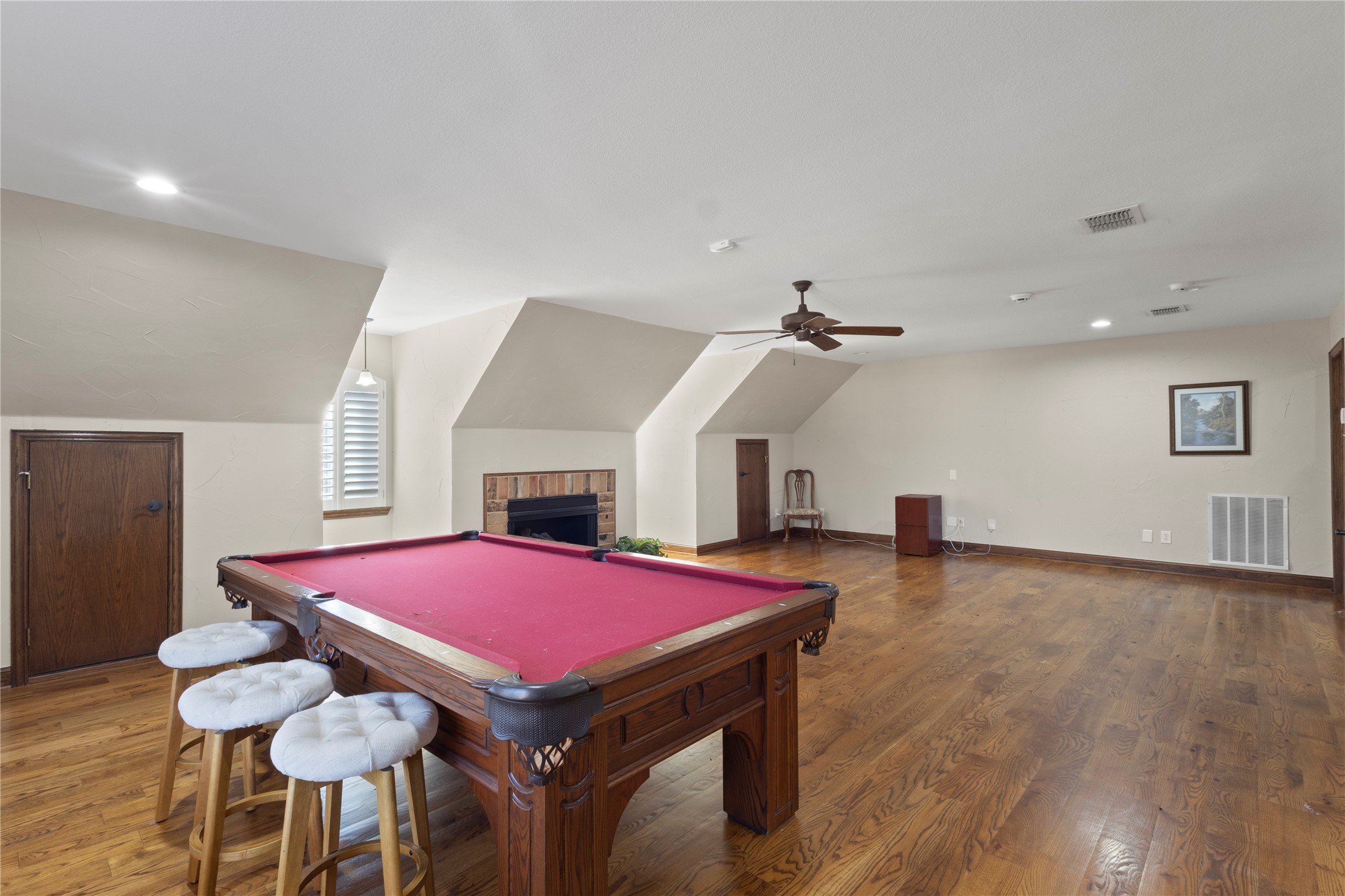 143 Southwood Drive Burleson TX 76028
