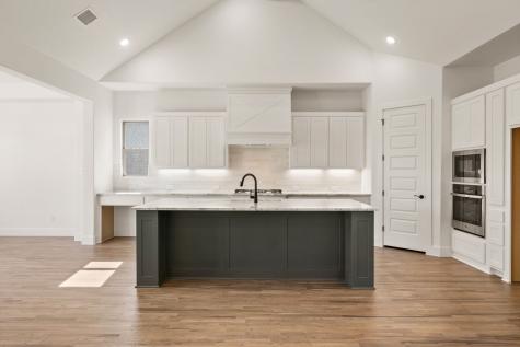 914 Highlands Avenue Aledo TX 76008