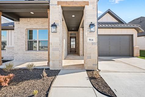 914 Highlands Avenue Aledo TX 76008