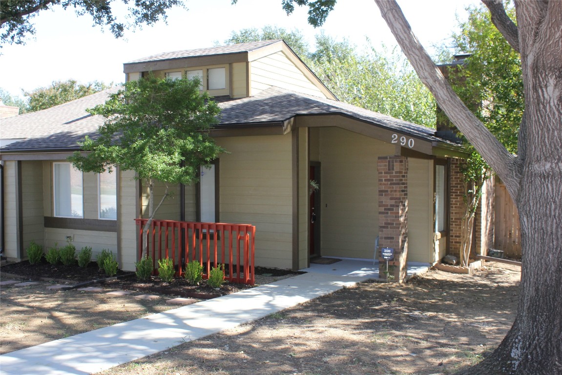290 W Corporate Drive Lewisville TX 75067