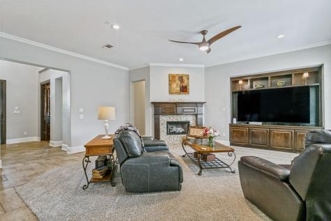 102 Stonehaven Court Mckinney TX 75072