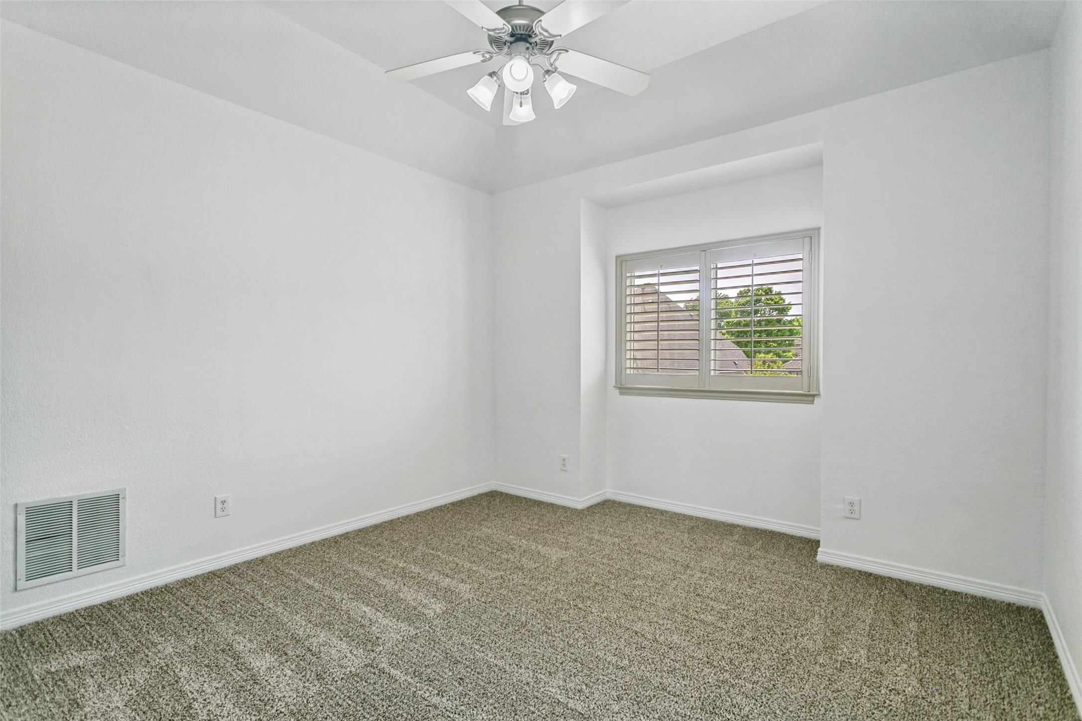 102 Stonehaven Court Mckinney TX 75072