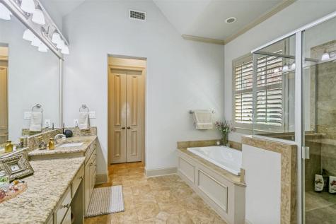 102 Stonehaven Court Mckinney TX 75072