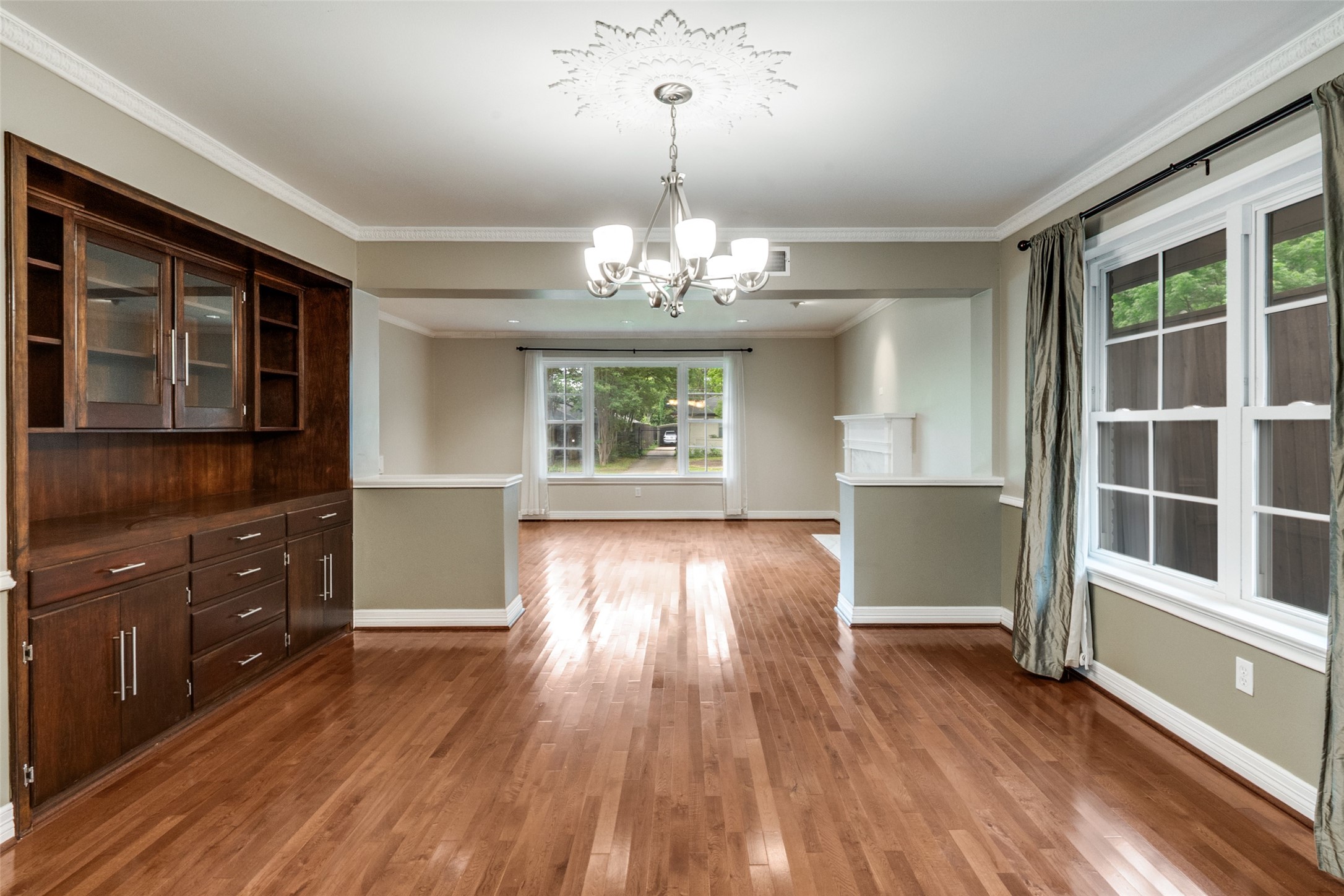 6369 Monticello Avenue Dallas TX 75214