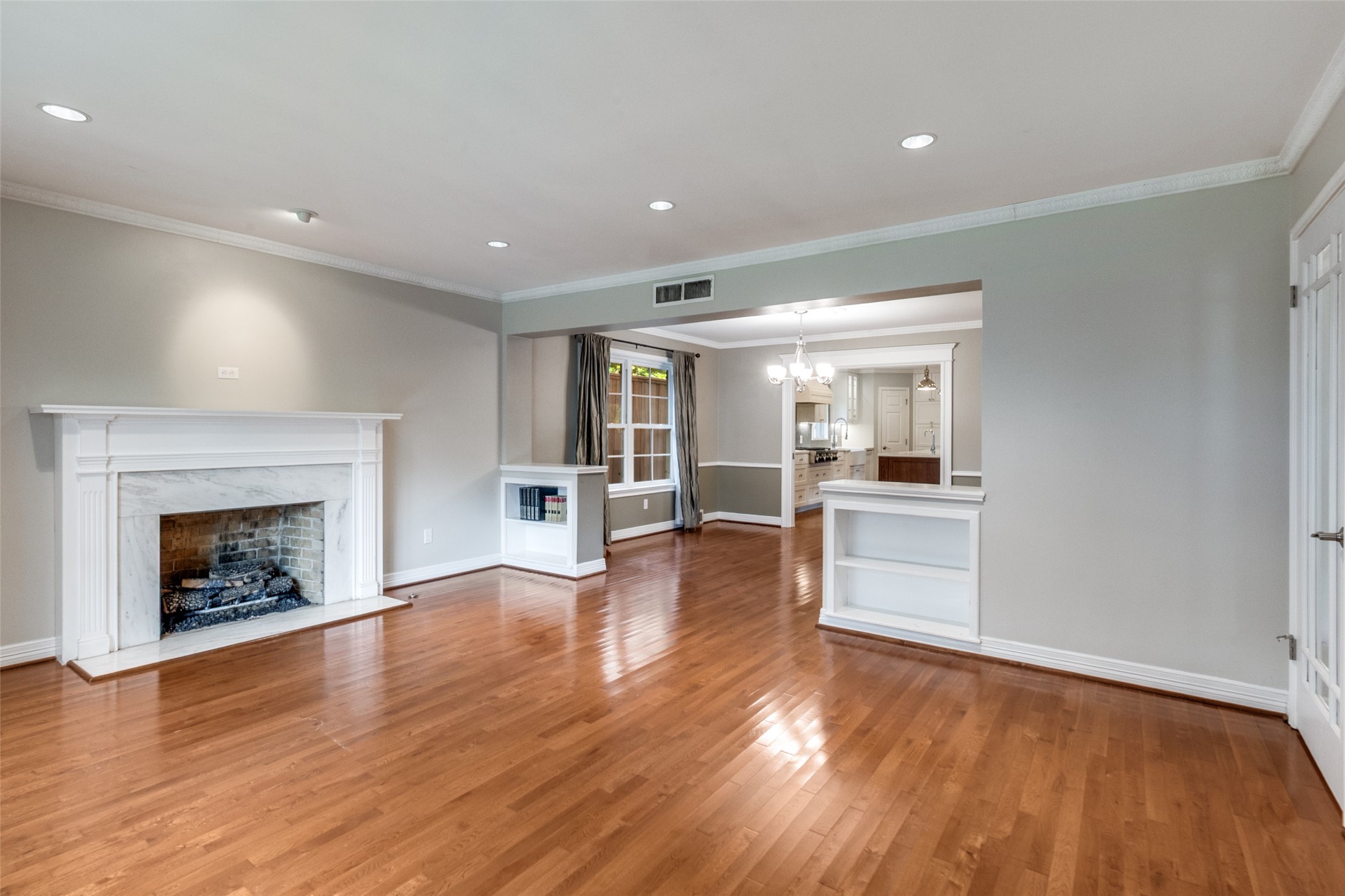 6369 Monticello Avenue Dallas TX 75214