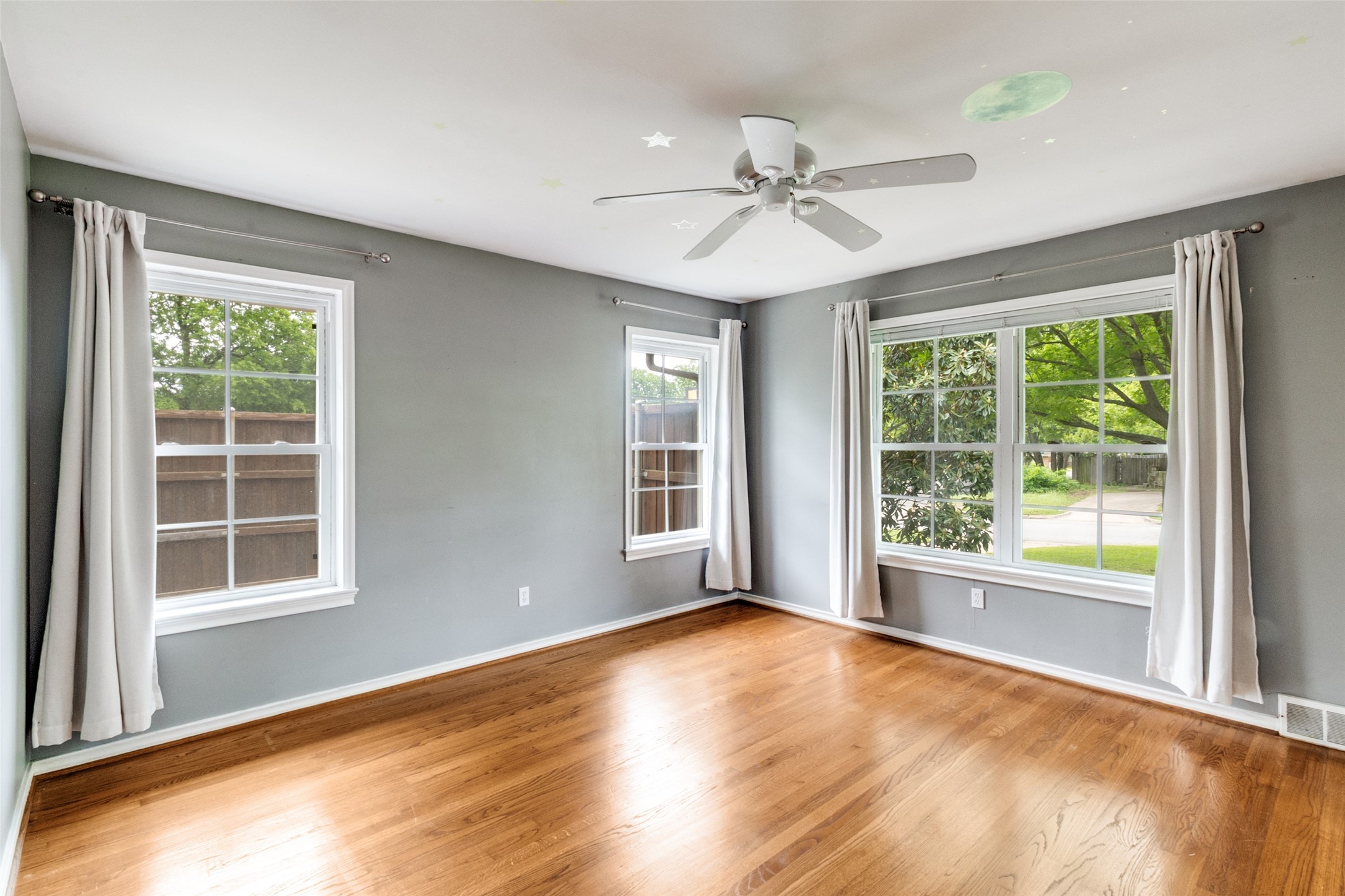 6369 Monticello Avenue Dallas TX 75214