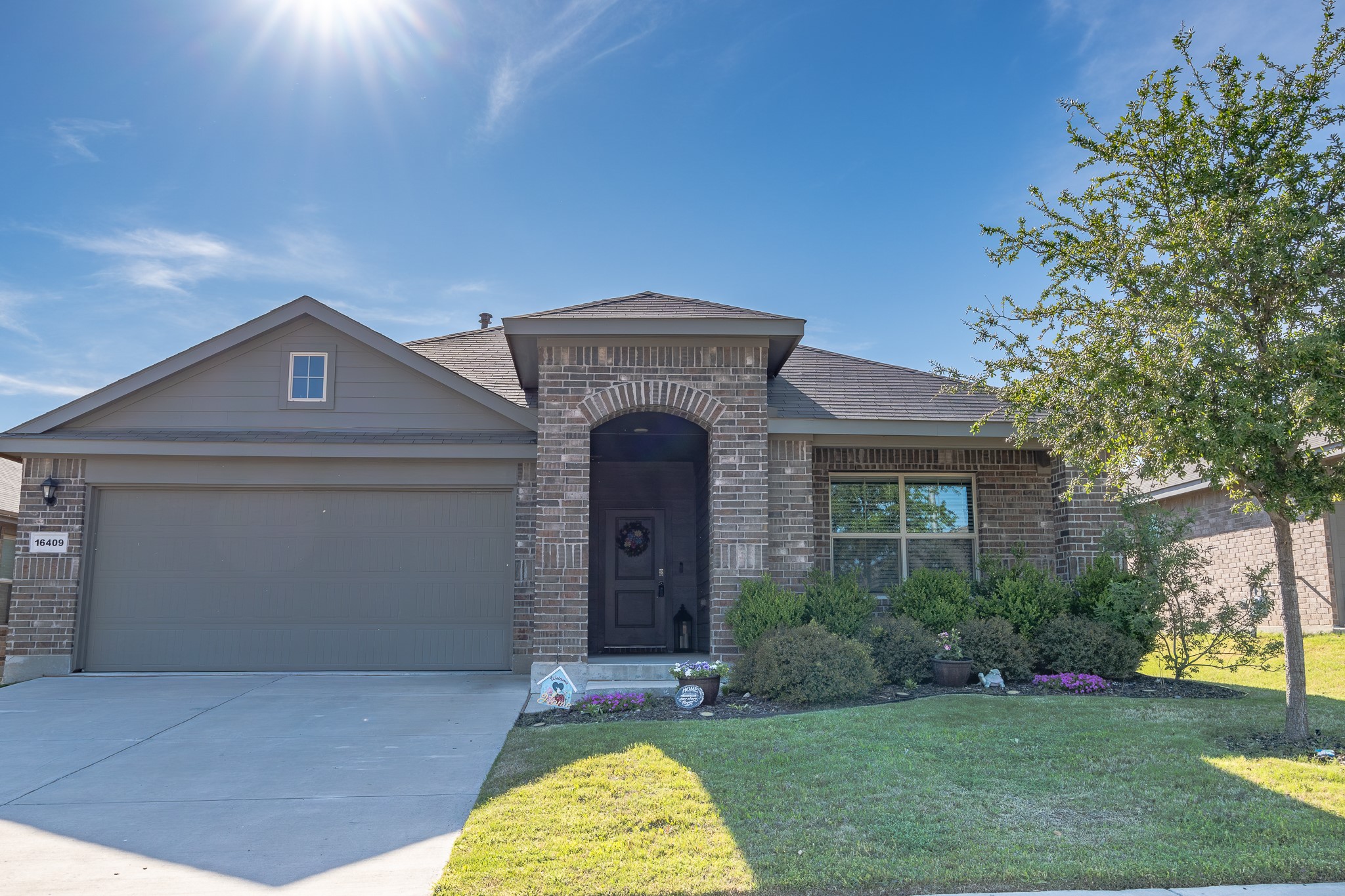 16409 Marinette Court Justin TX 76247