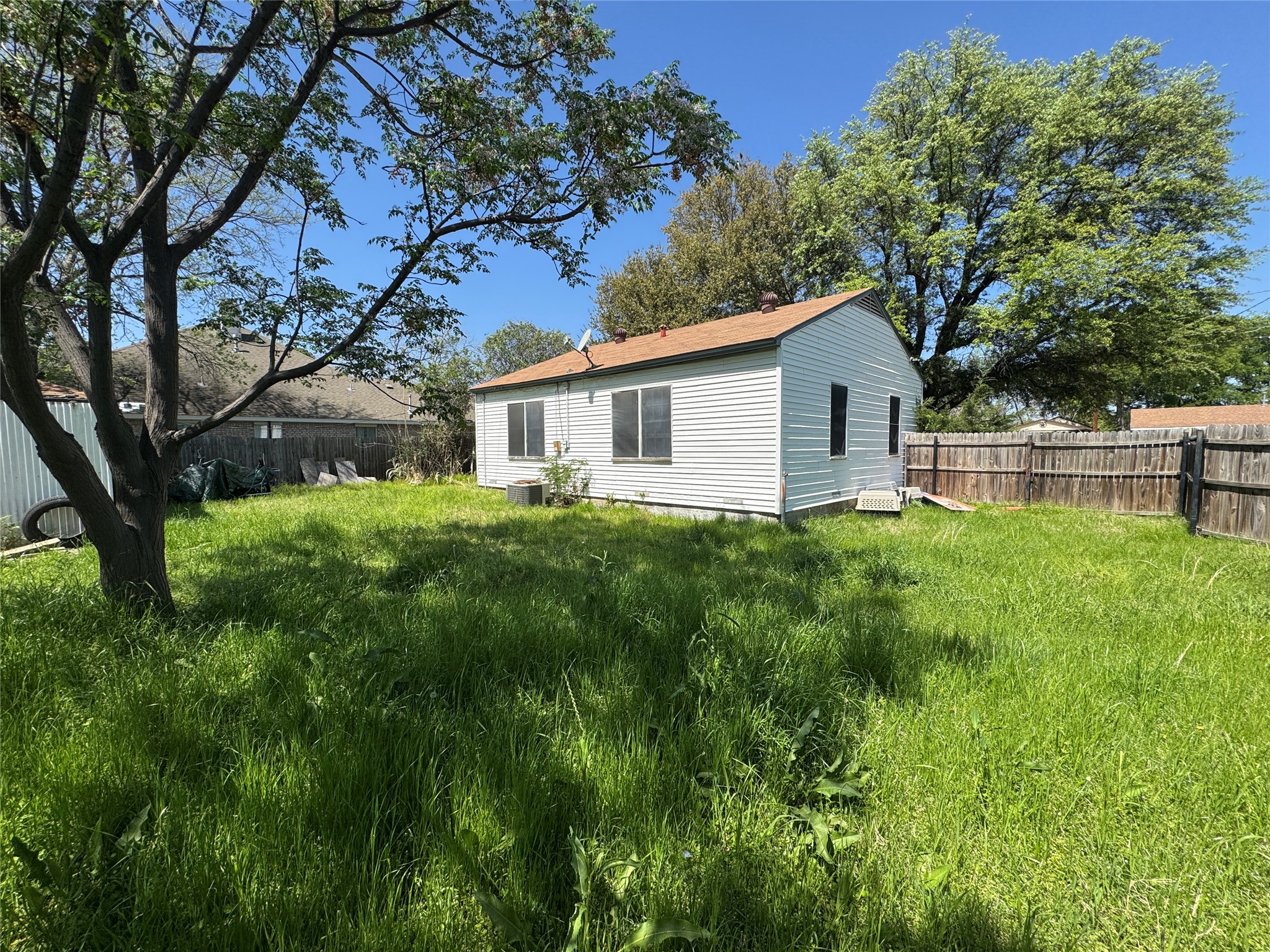 730 Sunset Drive Irving TX 75061
