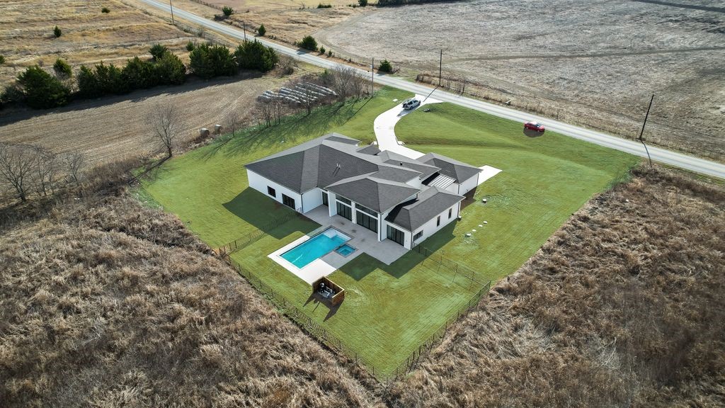 2284 County Road 222 Anna TX 75409