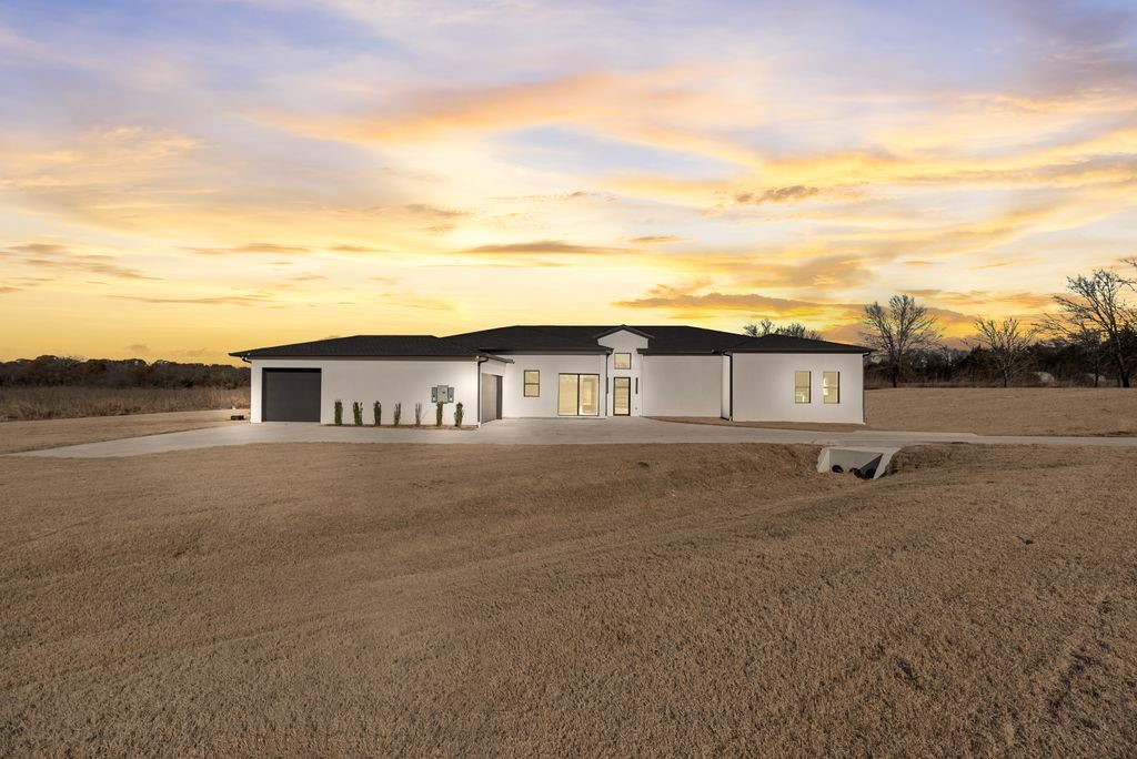 2284 County Road 222 Anna TX 75409