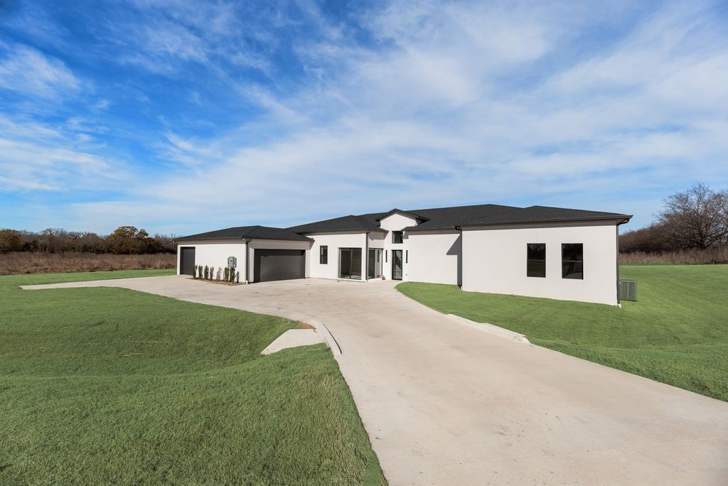 2284 County Road 222 Anna TX 75409