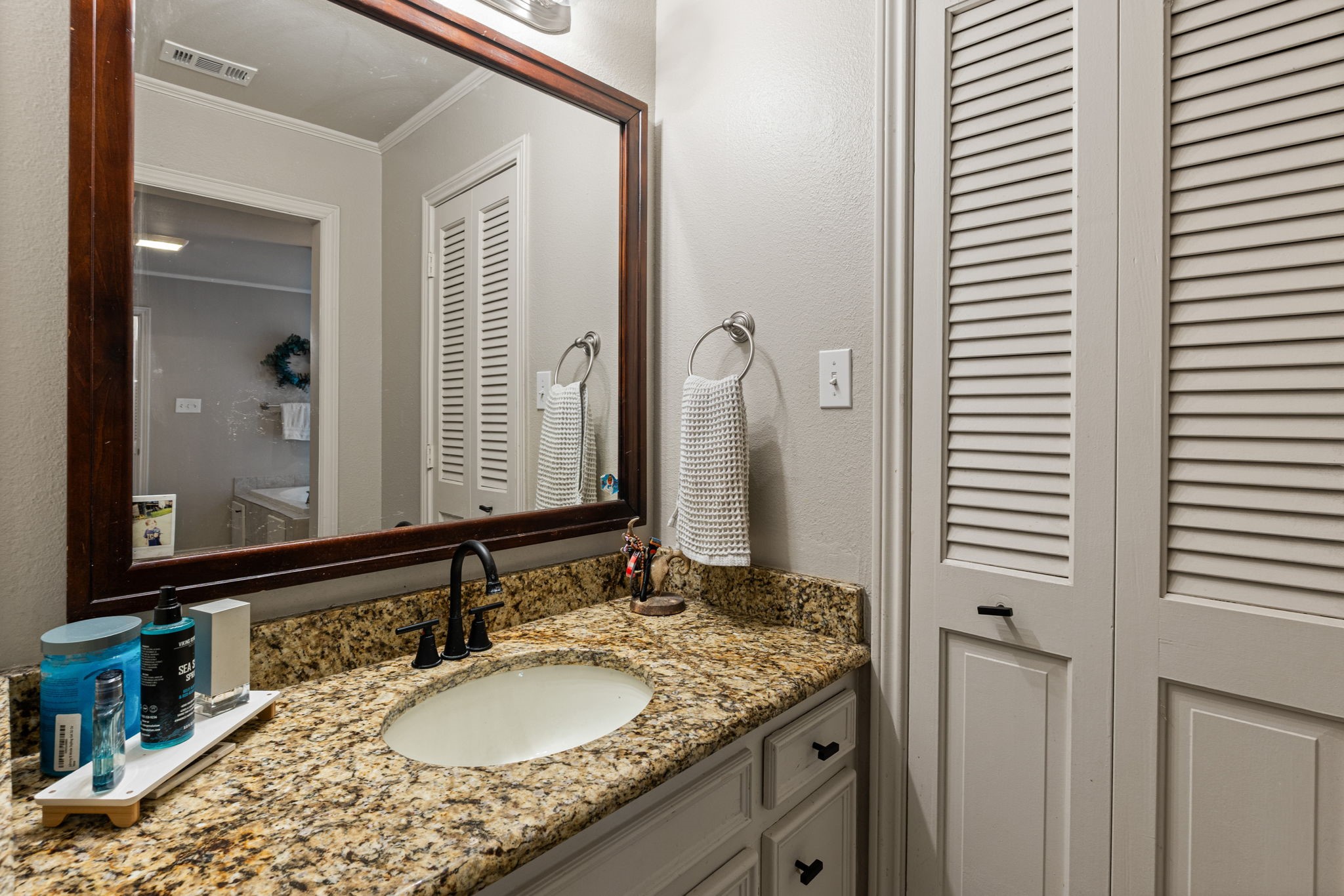 209 Yacht Club Drive Rockwall TX 75032