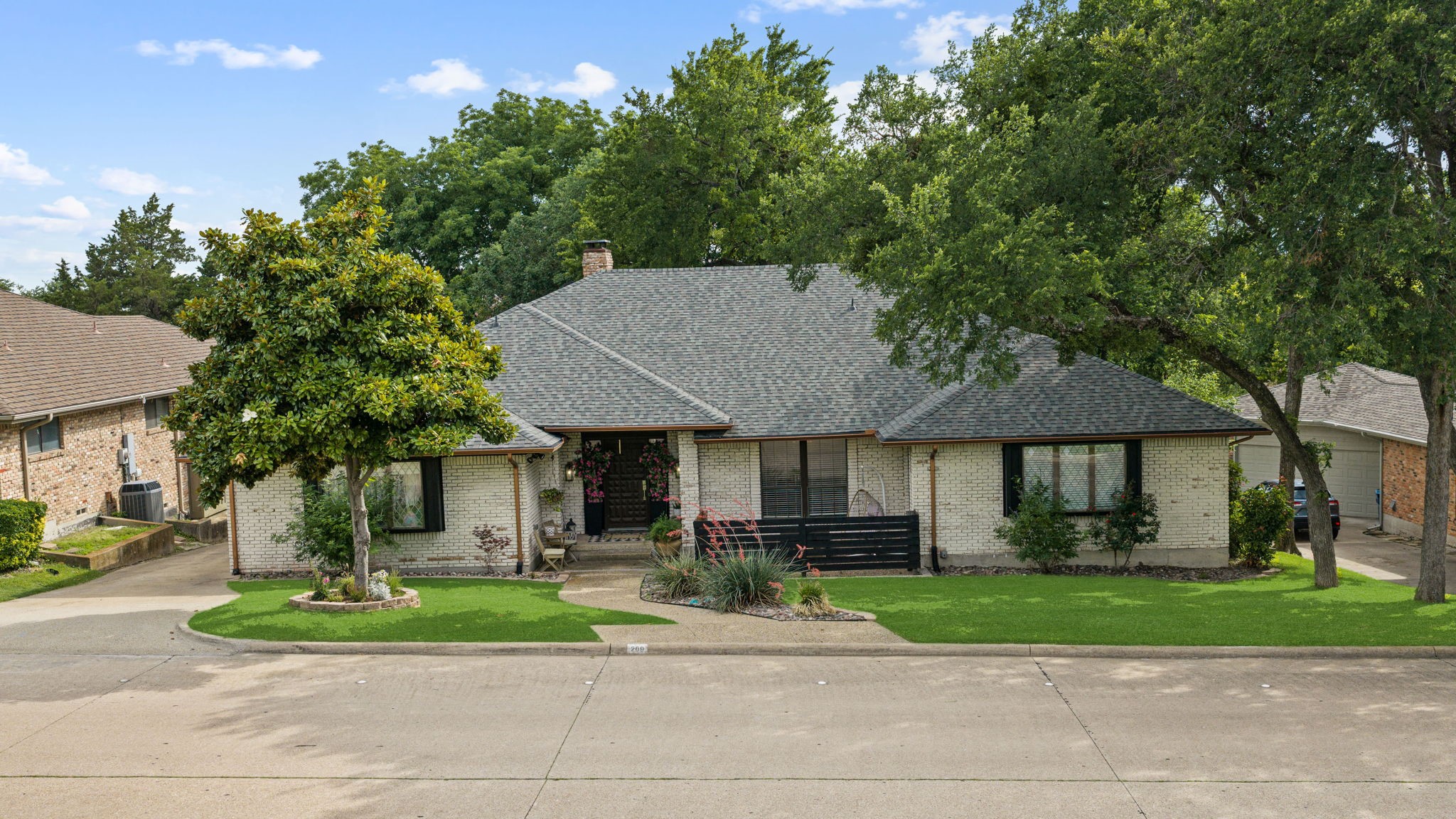 209 Yacht Club Drive Rockwall TX 75032