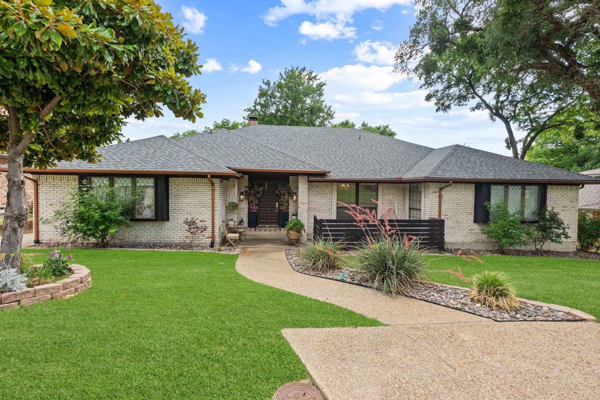209 Yacht Club Drive Rockwall TX 75032