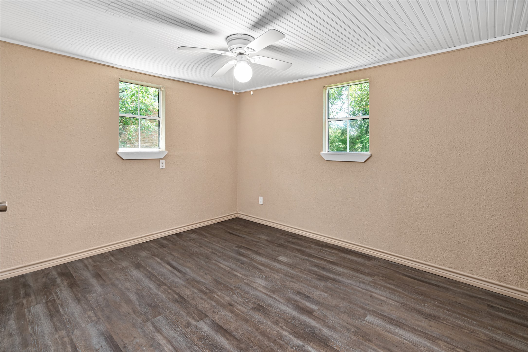 405 Walker Street Eustace TX 75124
