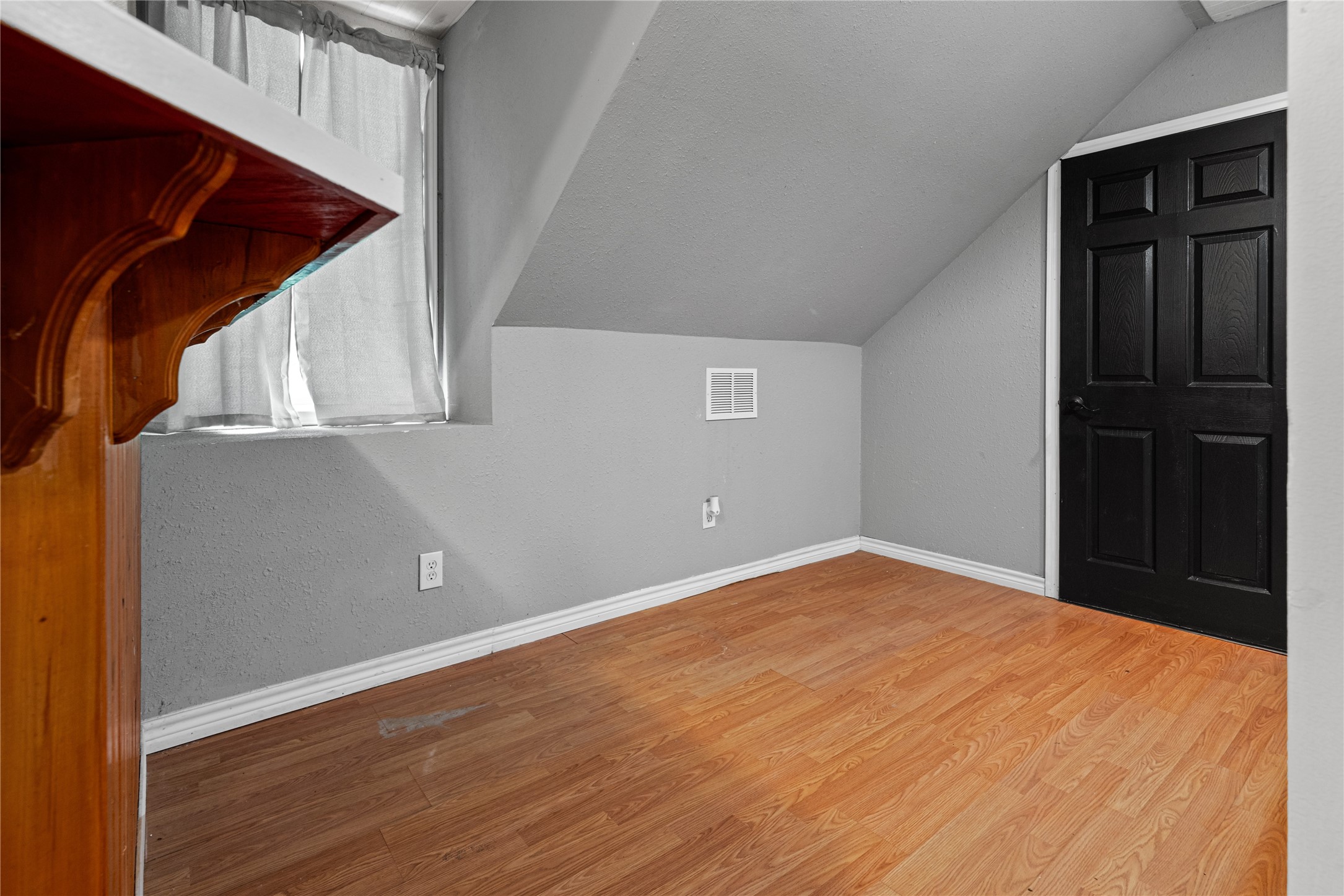 405 Walker Street Eustace TX 75124