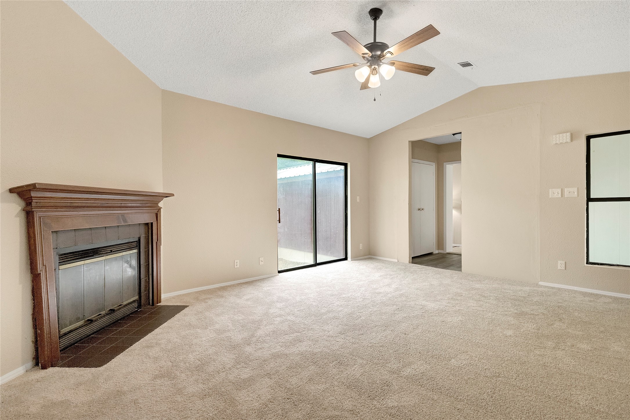 205 Bluebonnet Court Cresson TX 76035