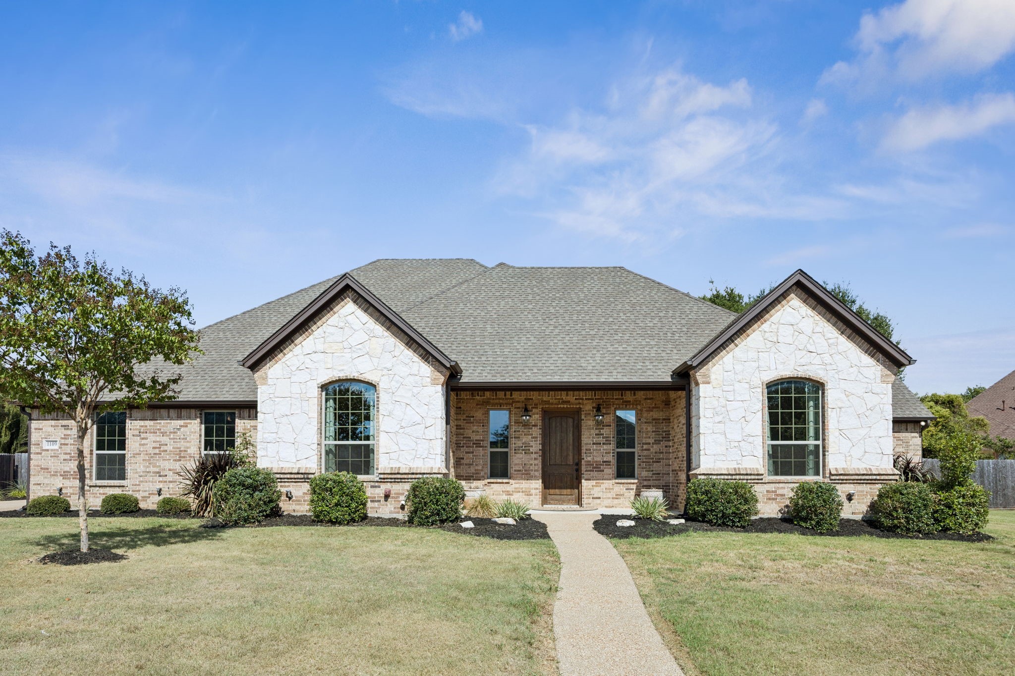 1109 Cottonwood Court Cleburne TX 76033