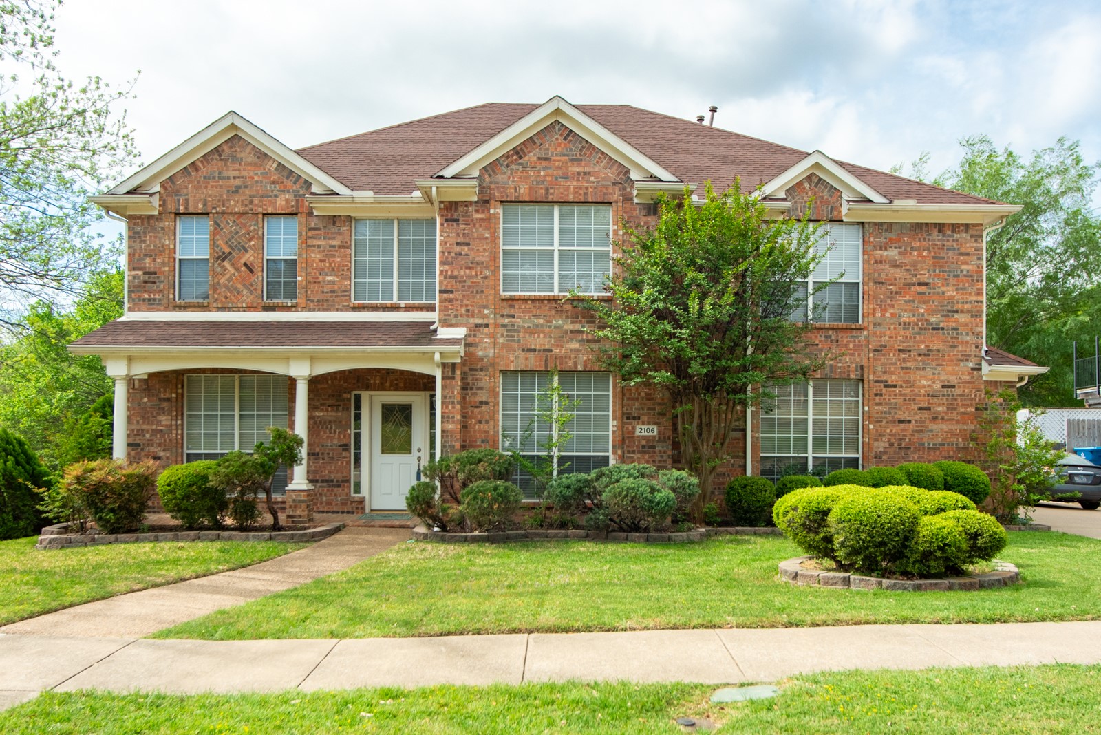 2106 Indian Trail Rowlett TX 75088