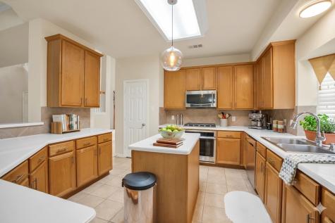 2106 Indian Trail Rowlett TX 75088