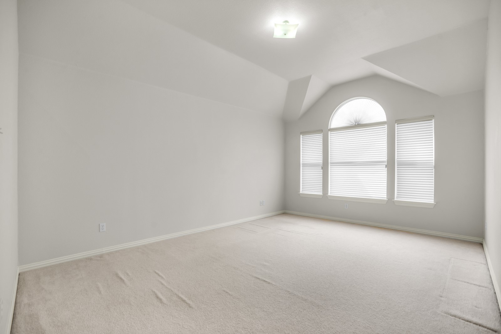 2106 Indian Trail Rowlett TX 75088