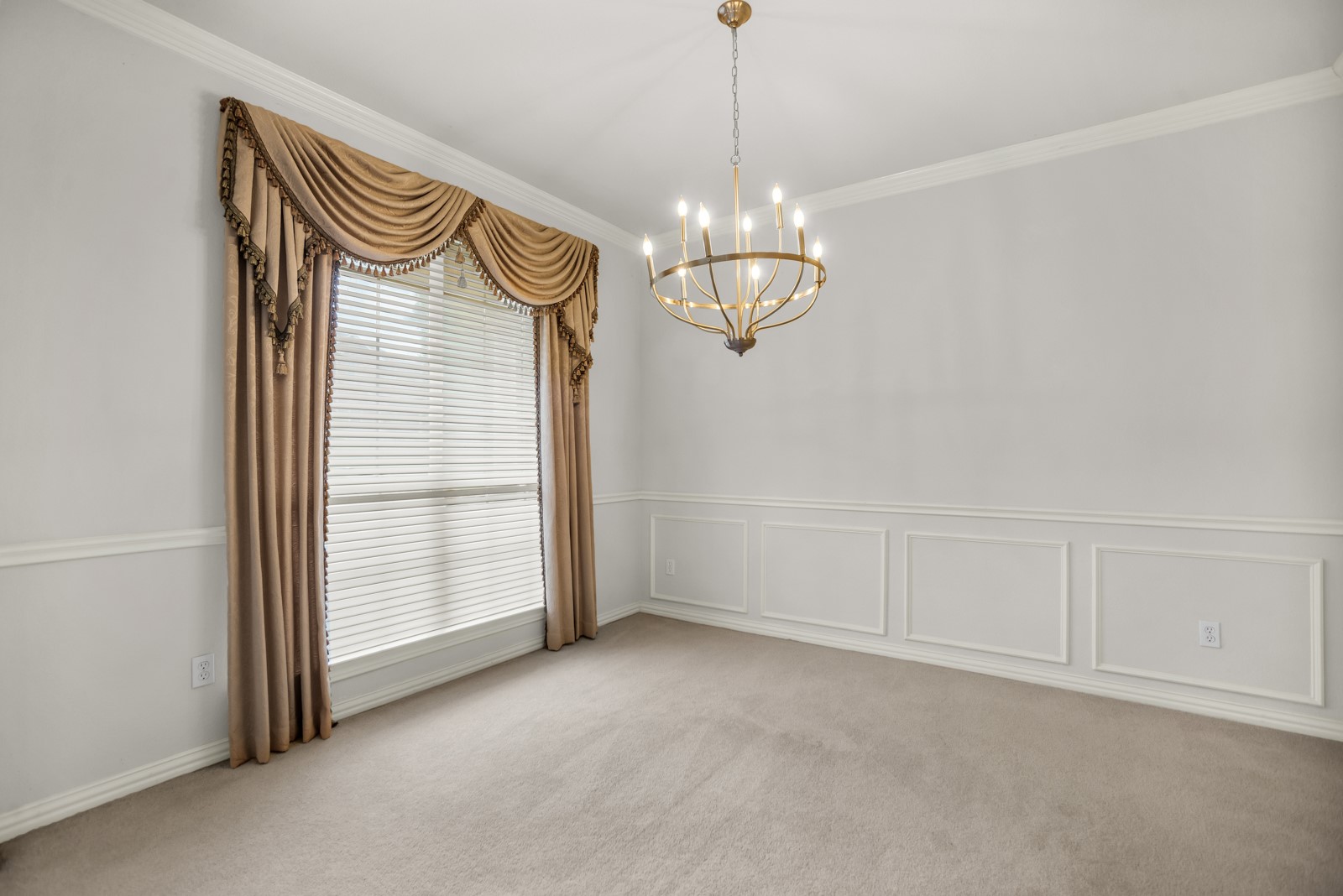 2106 Indian Trail Rowlett TX 75088