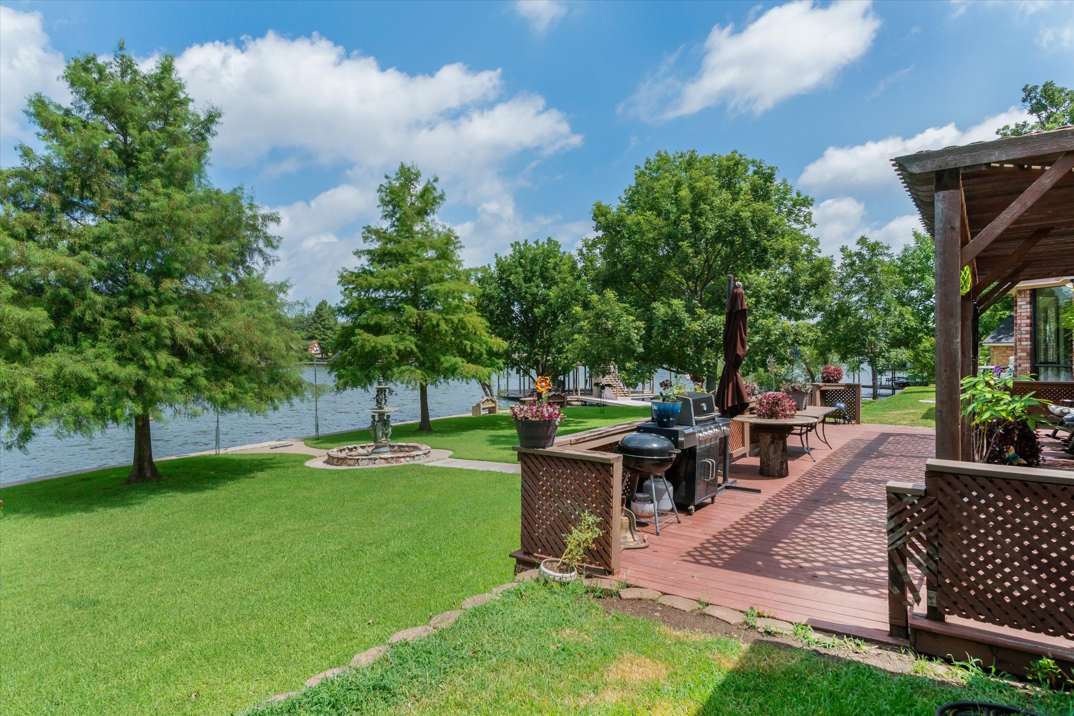 106 Lynne Circle Mabank TX 75156