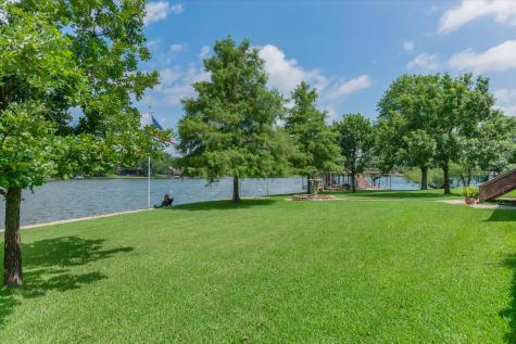 106 Lynne Circle Mabank TX 75156