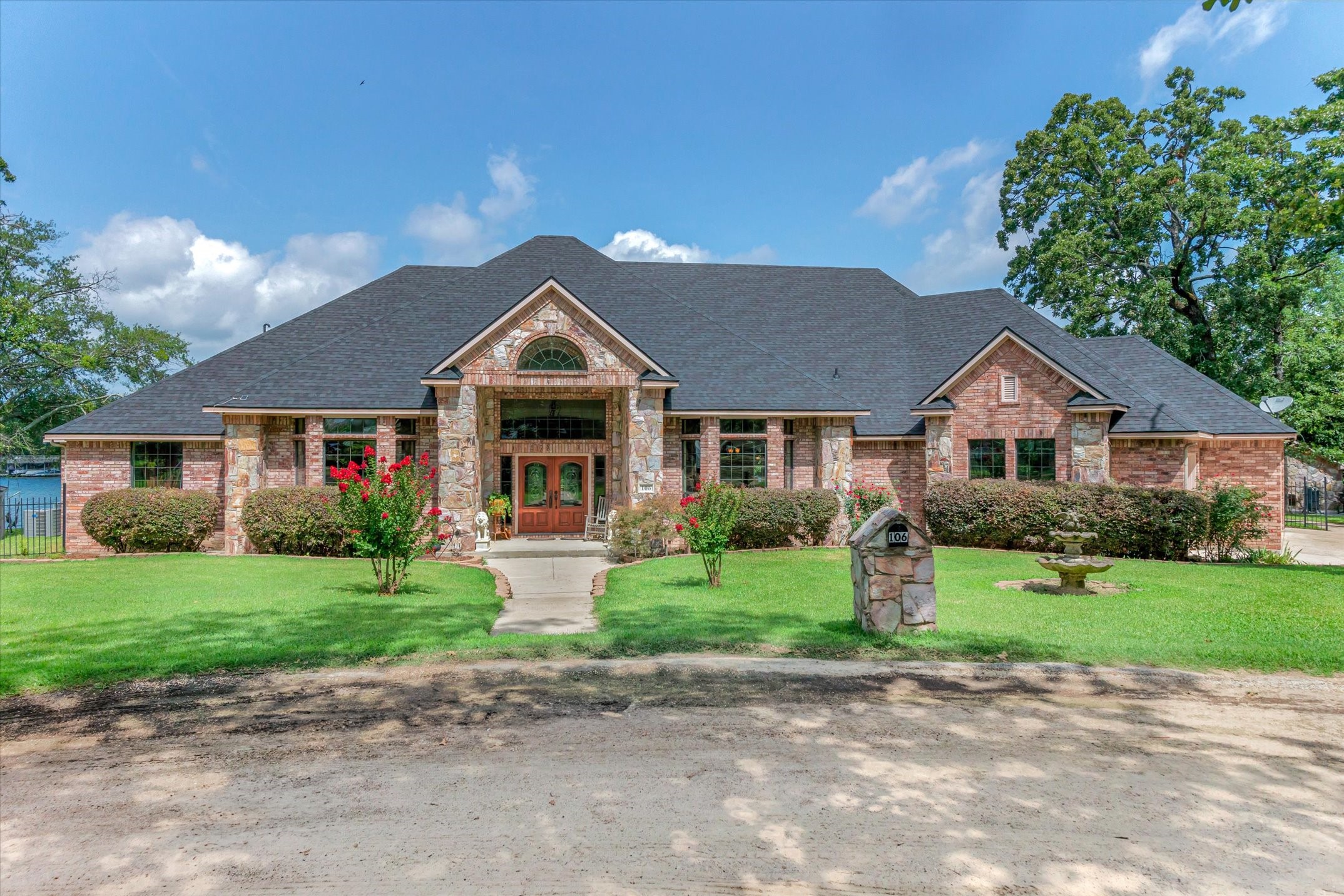 106 Lynne Circle Mabank TX 75156