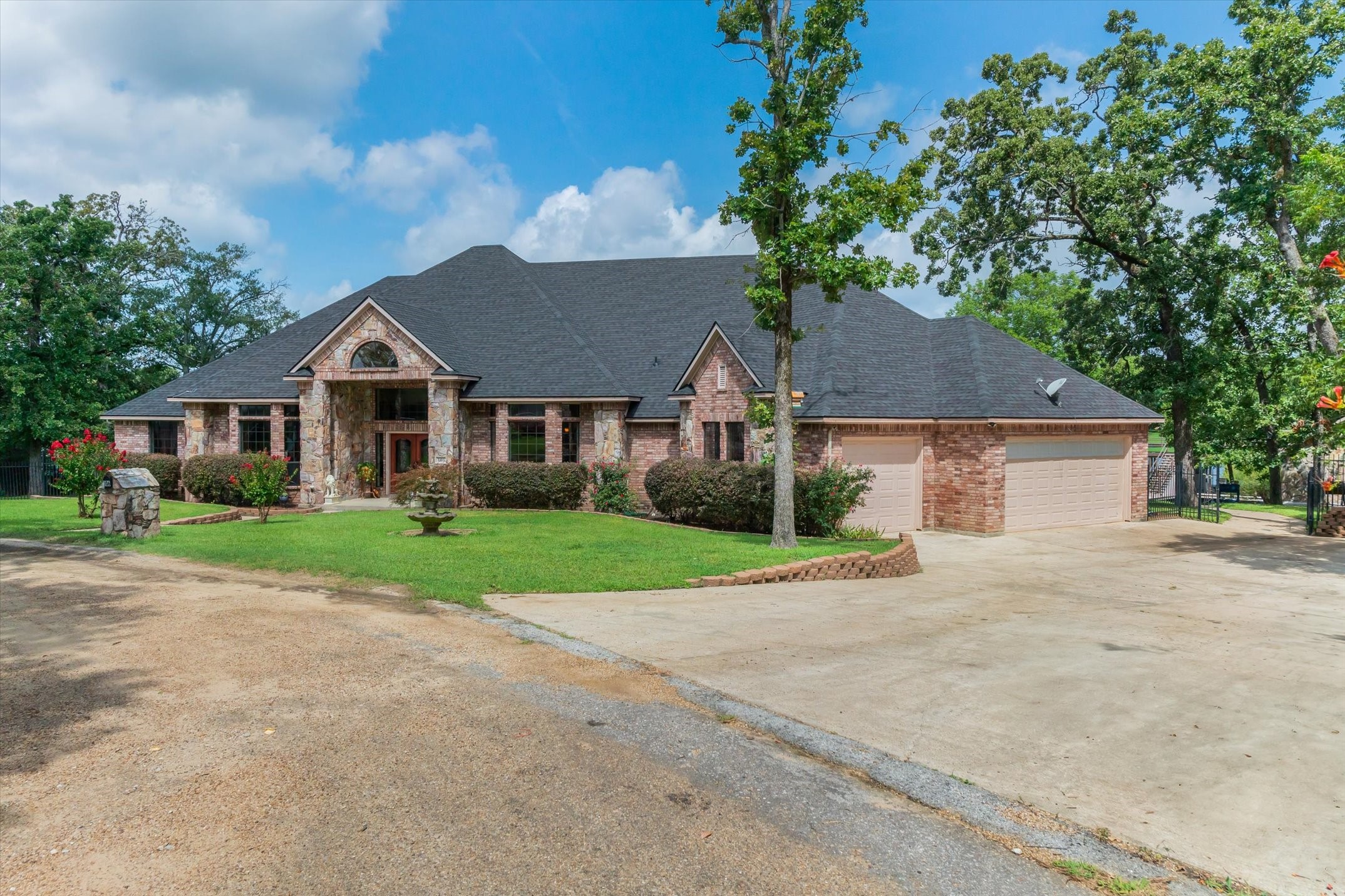 106 Lynne Circle Mabank TX 75156