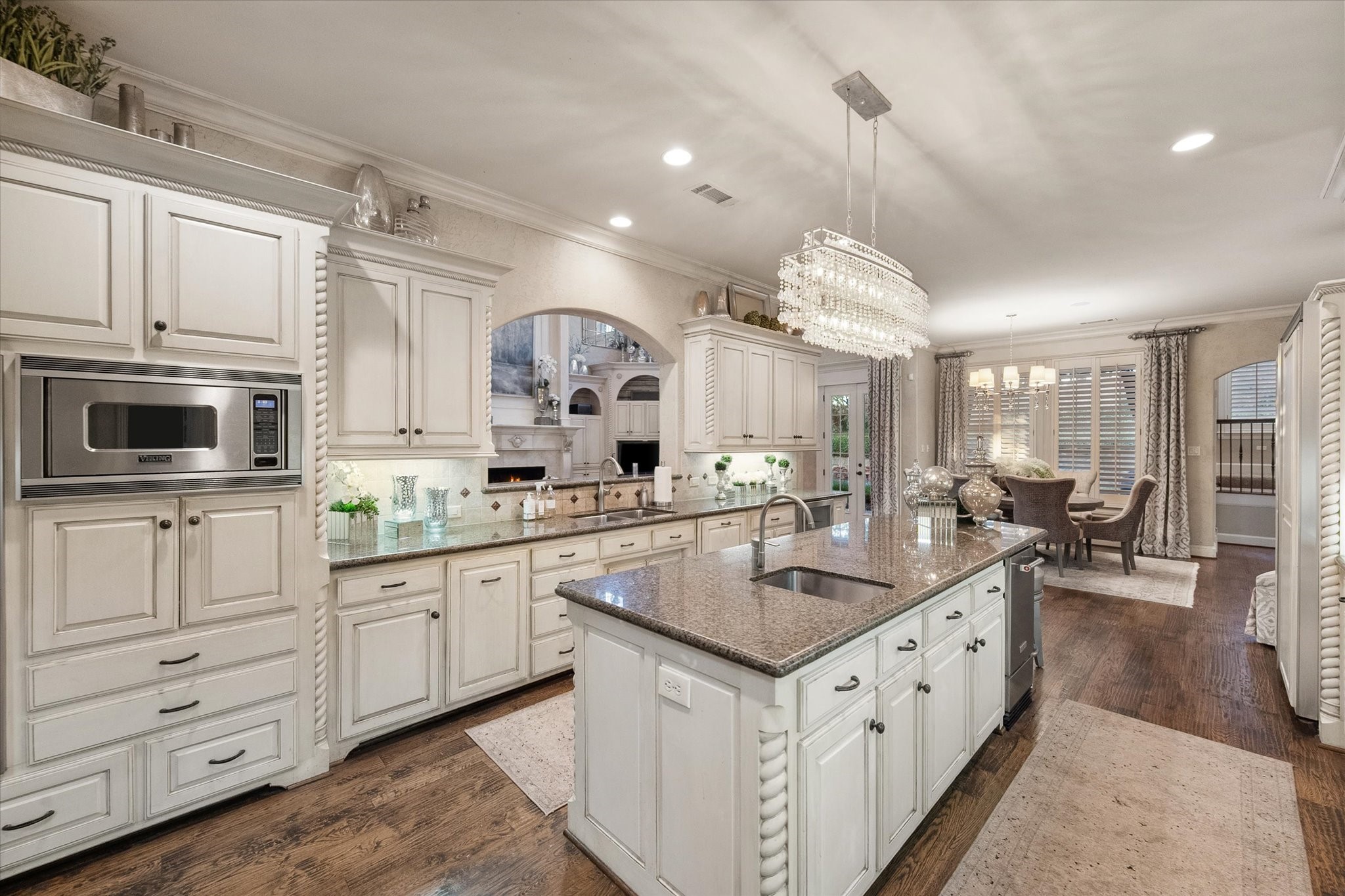2325 Panorama Court Arlington TX 76016