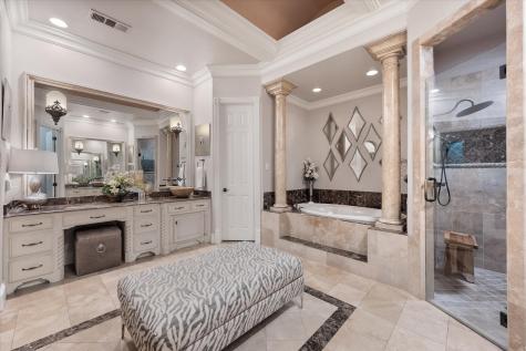 2325 Panorama Court Arlington TX 76016
