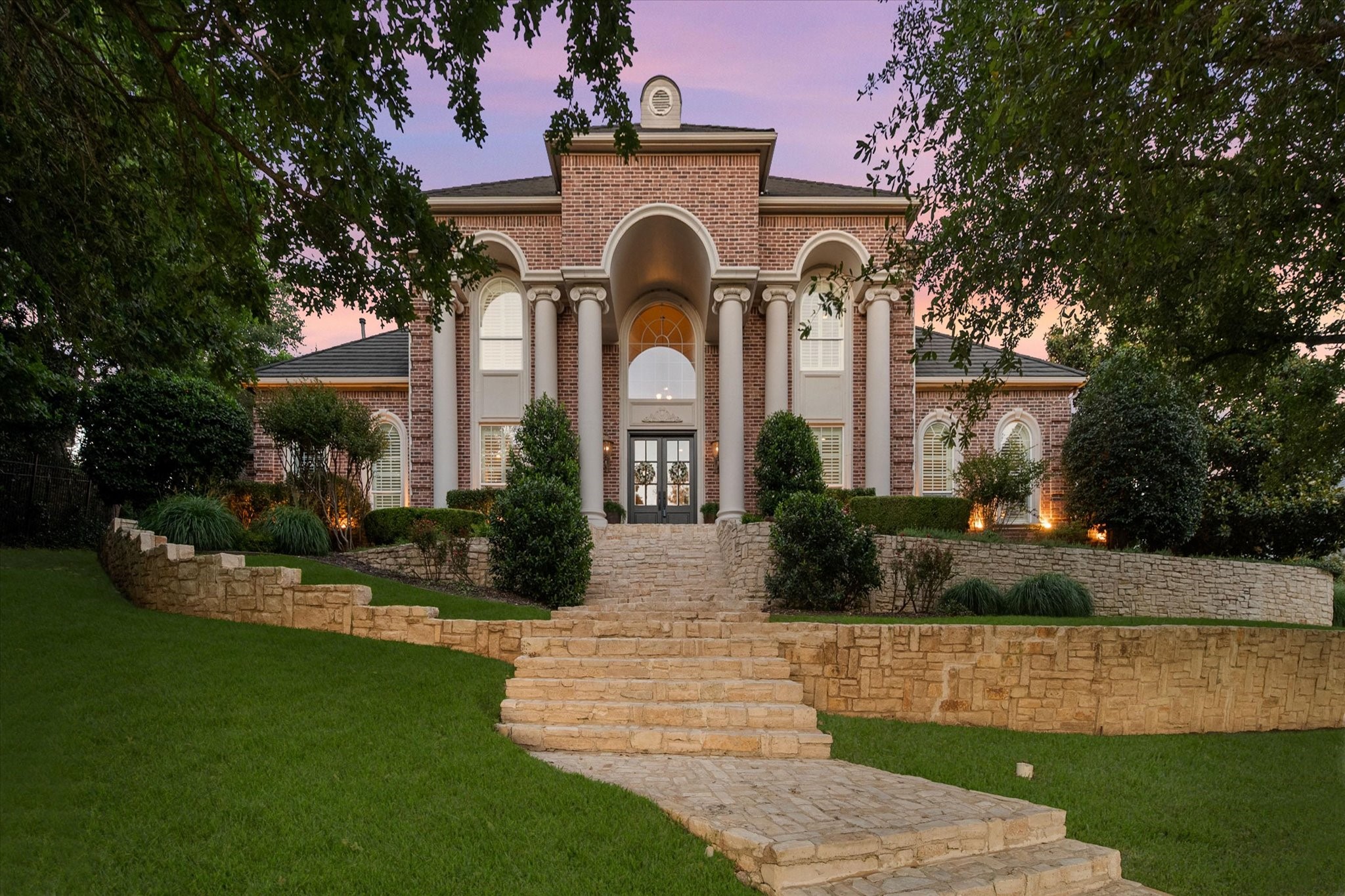 2325 Panorama Court Arlington TX 76016
