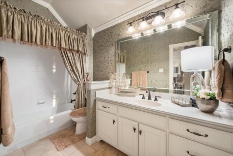 2325 Panorama Court Arlington TX 76016