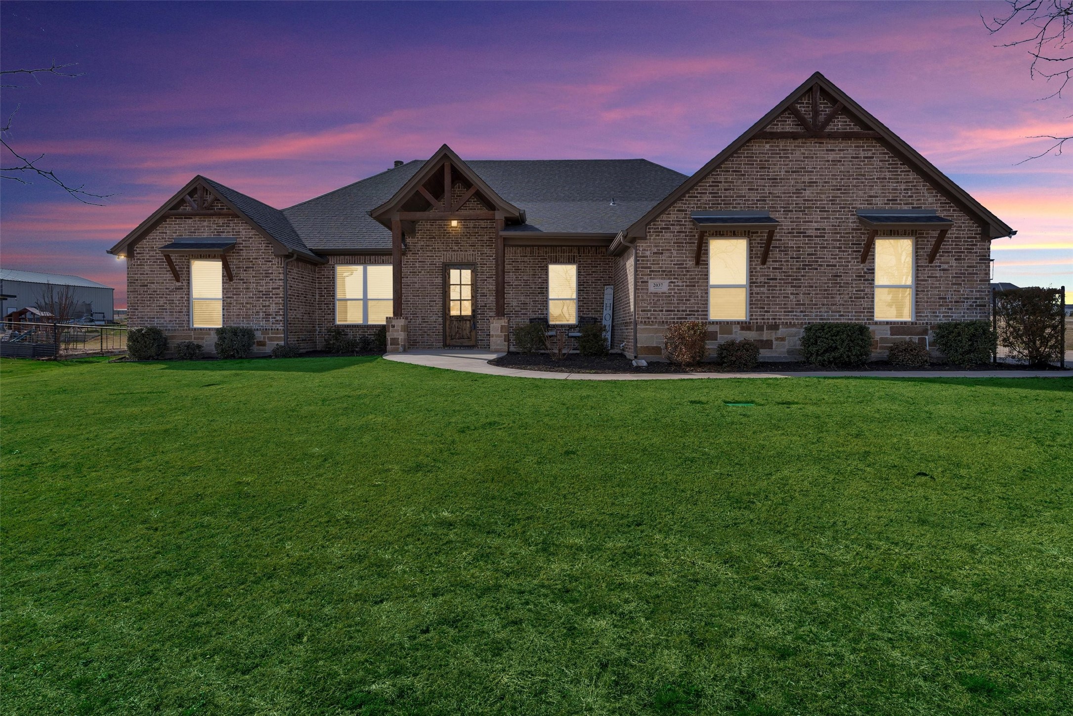 2037 Pinnell Prairie Weatherford TX 76088