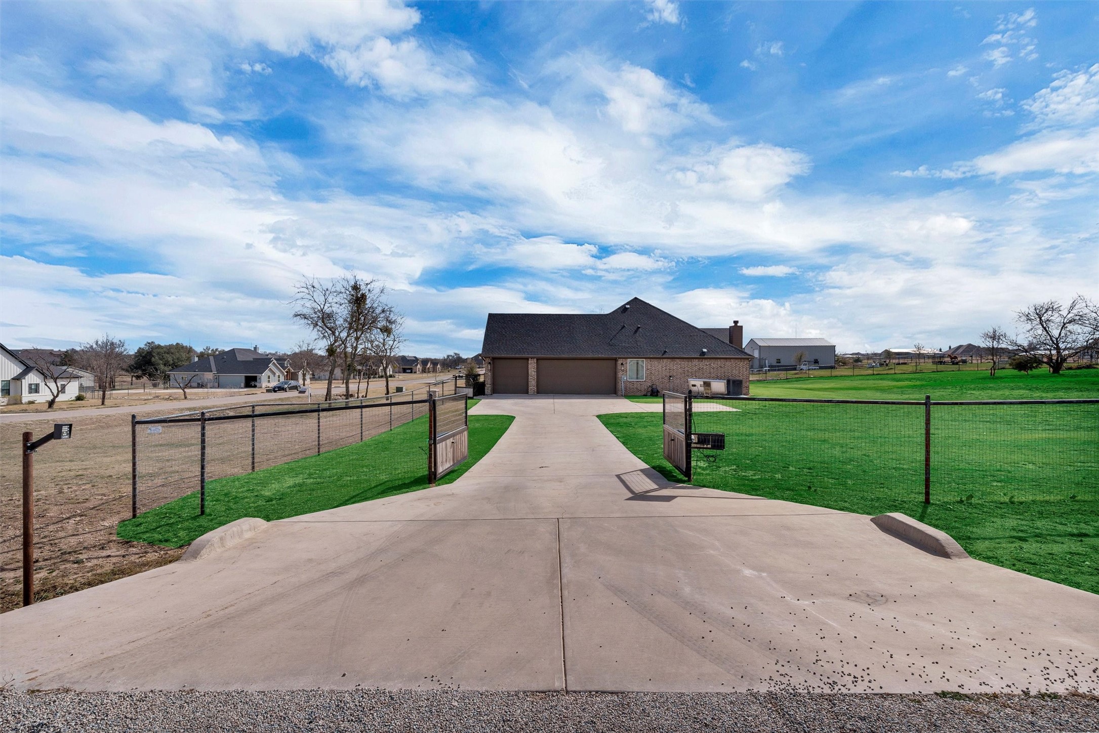2037 Pinnell Prairie Weatherford TX 76088