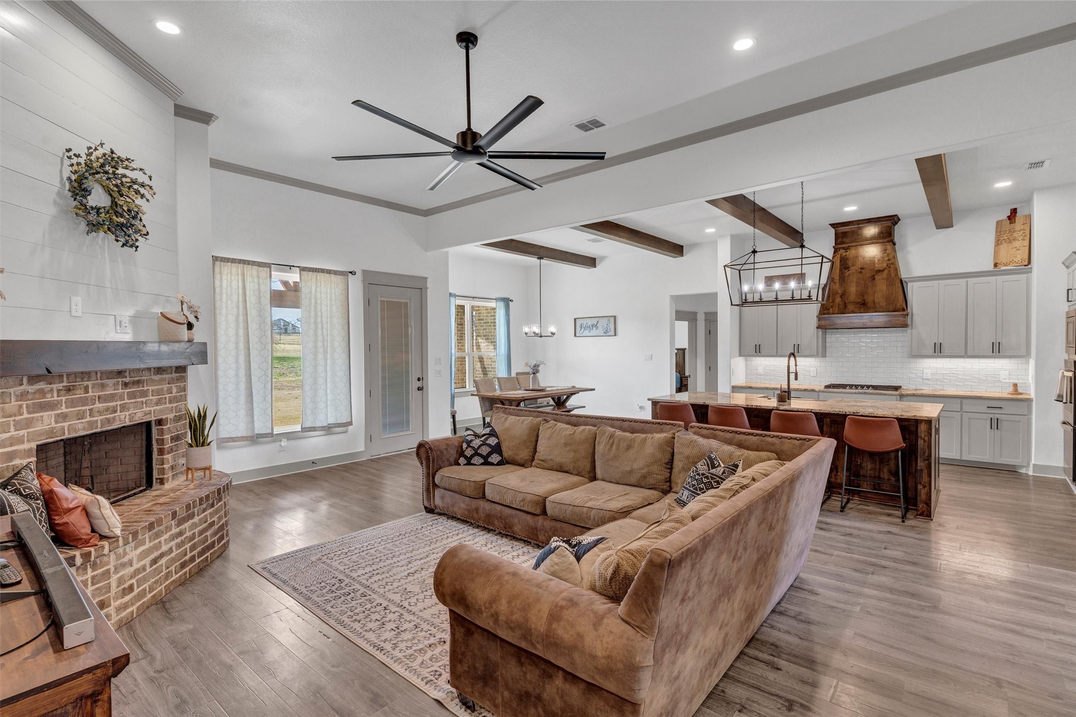 2037 Pinnell Prairie Weatherford TX 76088